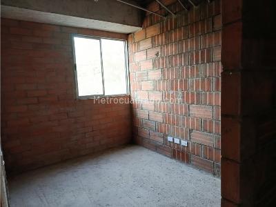 Apartamento de 2 alcobas en venta en Santa Ana, Bello, 56 m² · foto 8 de 11