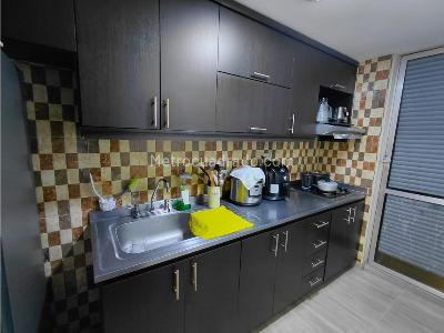 Apartamento de 2 alcobas en venta en Niquia, Bello, 56 m² · foto 3 de 19
