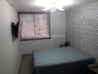 Apartamento de 2 alcobas en venta en Niquia, Bello, 56 m² · foto 7 de 19