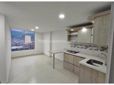 Apartamento de 2 alcobas en venta en Madera, Bello, 44 m² · foto 3 de 9