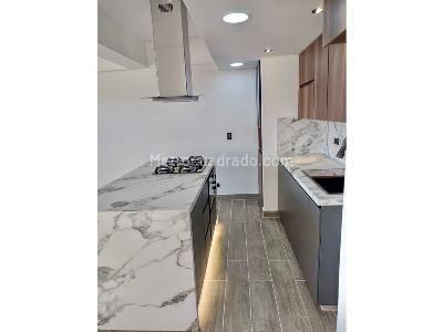 Apartamento de 2 alcobas en venta en Barro Blanco, Rionegro, 75 m² · foto 6 de 9