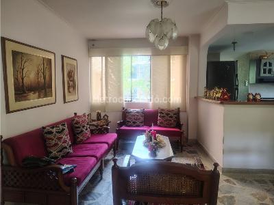 Apartamento de 3 alcobas en venta en Conquistadores, Medellín, 115 m² · foto 2 de 20