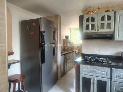 Apartamento de 3 alcobas en venta en Conquistadores, Medellín, 115 m² · foto 9 de 20