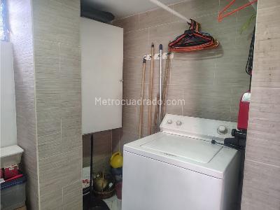 Apartamento de 3 alcobas en venta en Conquistadores, Medellín, 115 m² · foto 10 de 20