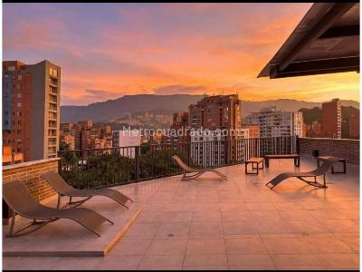 Apartaestudio en venta en U.D. Atanasio Girardot, Medellín, 20 m² · foto 1 de 12