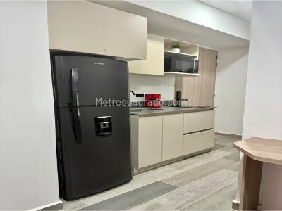 Apartaestudio en venta en U.D. Atanasio Girardot, Medellín, 20 m² · foto 2 de 12