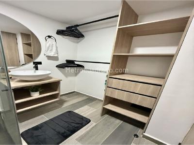 Apartaestudio en venta en U.D. Atanasio Girardot, Medellín, 20 m² · foto 8 de 12