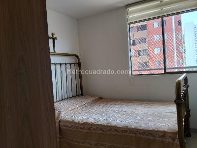 Apartamento de 3 alcobas en venta en El Poblado Loma Del Indio, Medellín, 74 m² · foto 11 de 16
