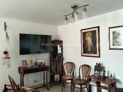Apartamento de 3 alcobas en venta en El Poblado Loma Del Indio, Medellín, 74 m² · foto 6 de 16