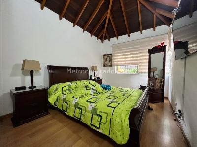Casa de 3 alcobas en venta en Belen La Mota, Medellín, 130 m² · foto 18 de 20