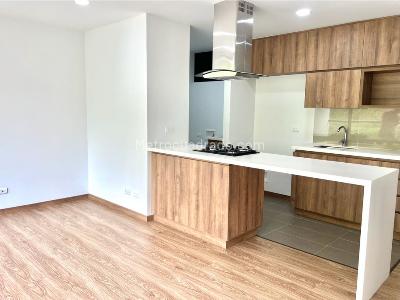 Apartamento en venta en Envigado El Trianon, Envigado · foto 2 de 14