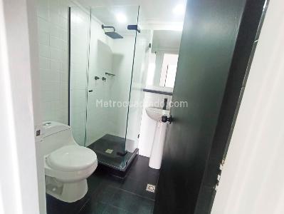 Apartamento en venta en La Aguacatala, Medellín · foto 10 de 20
