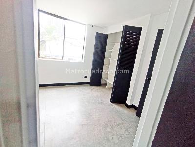 Apartamento en venta en La Aguacatala, Medellín · foto 11 de 20
