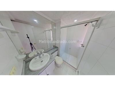 Apartamento en venta en Loma De Los Bernal, Medellín · foto 5 de 20