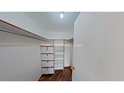 Apartamento en venta en Loma De Los Bernal, Medellín · foto 14 de 20