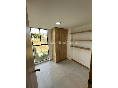 Apartamento de 3 alcobas en venta en Tran Via, Rionegro, 54 m² · foto 2 de 16