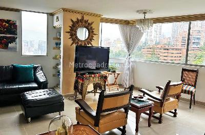 Apartamento de 4 alcobas en venta en El Poblado, Medellín, 206 m² · foto 2 de 19