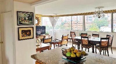 Apartamento de 4 alcobas en venta en El Poblado, Medellín, 206 m² · foto 3 de 19