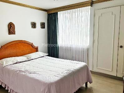 Apartamento de 4 alcobas en venta en El Poblado, Medellín, 206 m² · foto 14 de 19