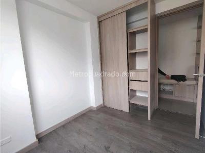 Apartamento de 3 alcobas en venta en Calasanz, Medellín, 62 m² · foto 12 de 16