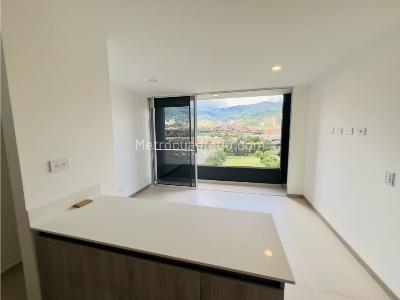 Apartamento en venta en Itagui, Itagüí · foto 3 de 20