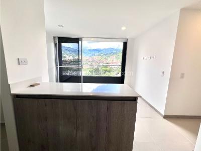 Apartamento en venta en Itagui, Itagüí · foto 4 de 20
