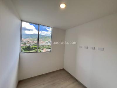 Apartamento en venta en Itagui, Itagüí · foto 8 de 20