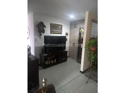 Apartamento de 3 alcobas en venta en Itagui, Medellín, 63 m² · foto 10 de 17