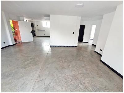 Apartamento de 3 alcobas en venta en La Aguacatala, Medellín, 100 m² · foto 2 de 13
