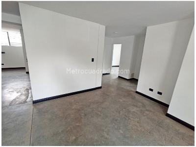 Apartamento de 3 alcobas en venta en La Aguacatala, Medellín, 100 m² · foto 3 de 13