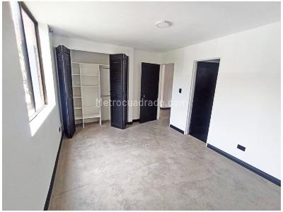 Apartamento de 3 alcobas en venta en La Aguacatala, Medellín, 100 m² · foto 8 de 13