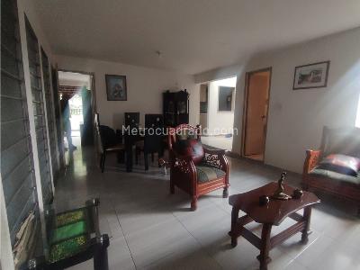 Apartamento de 4 alcobas en venta en Villa Hermosa, Medellín, 148 m² · foto 3 de 20