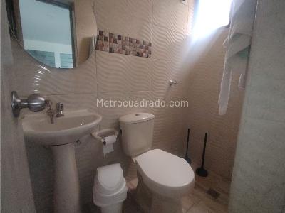 Apartamento de 4 alcobas en venta en Villa Hermosa, Medellín, 148 m² · foto 14 de 20