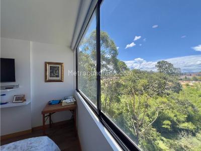 Apartamento de 3 alcobas en venta en San Antonio De Pereira, Rionegro, 82 m² · foto 11 de 16