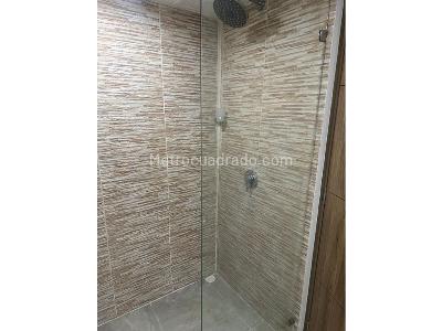 Apartamento de 3 alcobas en venta en Loma De Los Bernal, Medellín, 86 m² · foto 13 de 13