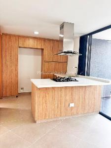 Apartamento de 3 alcobas en venta en El Poblado Las Palmas, Medellín, 100 m² · foto 5 de 19