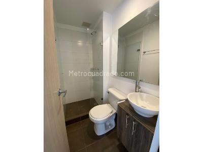 Apartamento de 3 alcobas en venta en Niquia, Bello, 68 m² · foto 12 de 14