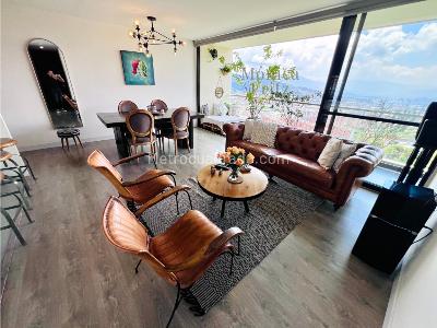 Apartamento de 2 alcobas en venta en Las Lomitas, Sabaneta, 88 m² · foto 2 de 17