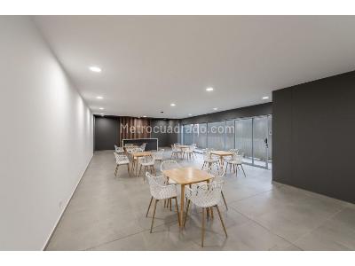 Apartaestudio en venta en El Poblado, Medellín, 52 m² · foto 12 de 15