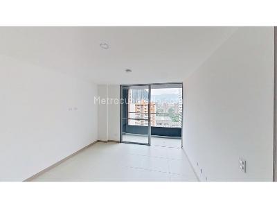 Apartaestudio en venta en El Poblado, Medellín, 52 m² · foto 9 de 15