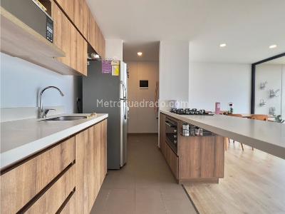 Apartamento de 2 alcobas en venta en El Trianon, Envigado, 84 m² · foto 7 de 16