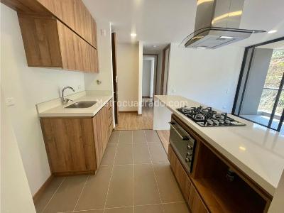 Apartamento en venta en Envigado El Trianon, Envigado · foto 2 de 20