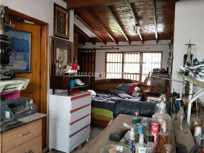 Casa de 5 alcobas en venta en Simon Bolivar, Medellín, 325 m² · foto 3 de 7