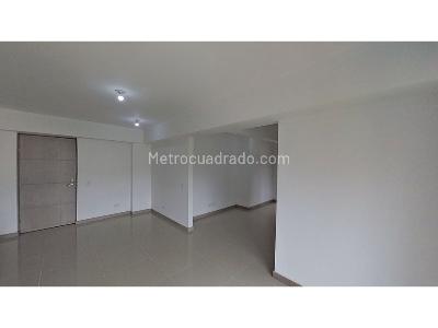 Apartamento de 3 alcobas en venta en Tres Esquinas, Sabaneta, 69 m² · foto 3 de 19