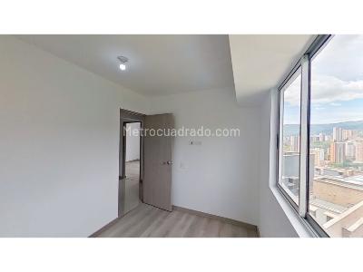 Apartamento de 3 alcobas en venta en Tres Esquinas, Sabaneta, 69 m² · foto 9 de 19