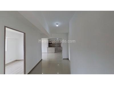 Apartamento de 3 alcobas en venta en Tres Esquinas, Sabaneta, 69 m² · foto 18 de 19