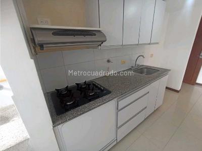 Apartamento en venta en Envigado, Medellín · foto 2 de 20