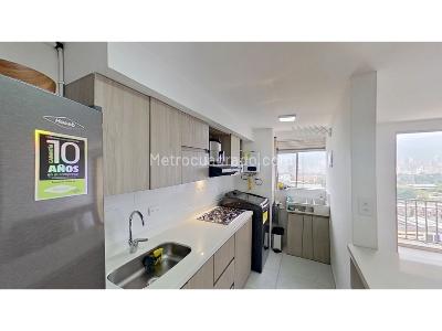 Apartamento en venta en Itagui, Itagüí · foto 4 de 14