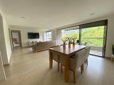 Apartamento de 2 alcobas en venta en Belen Loma De Los Bernal, Medellín, 94 m² · foto 2 de 20