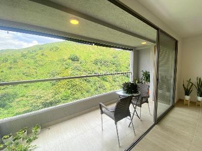 Apartamento de 2 alcobas en venta en Belen Loma De Los Bernal, Medellín, 94 m² · foto 6 de 20